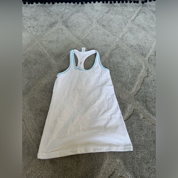 blue and white ivivia tank top - Picture 3 of 4